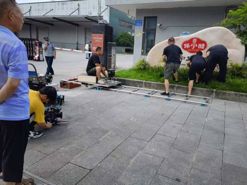 石河子市广告片拍摄公司核心优势：全流程服务，让品牌广告片省心更出彩
